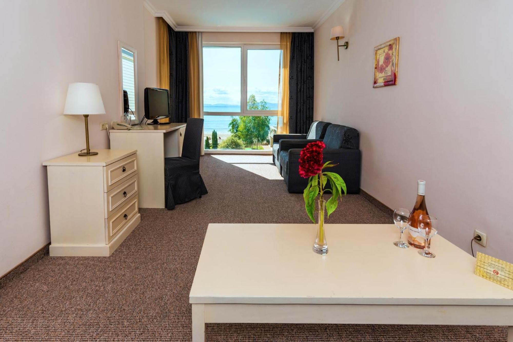 Festa Pomorie Resort Δωμάτιο φωτογραφία